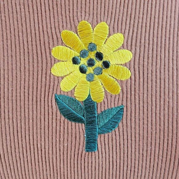 Mighty Fine Sunflower Embroidered Short Sleeve T-Shirt Sz 1X - Picture 4 of 9